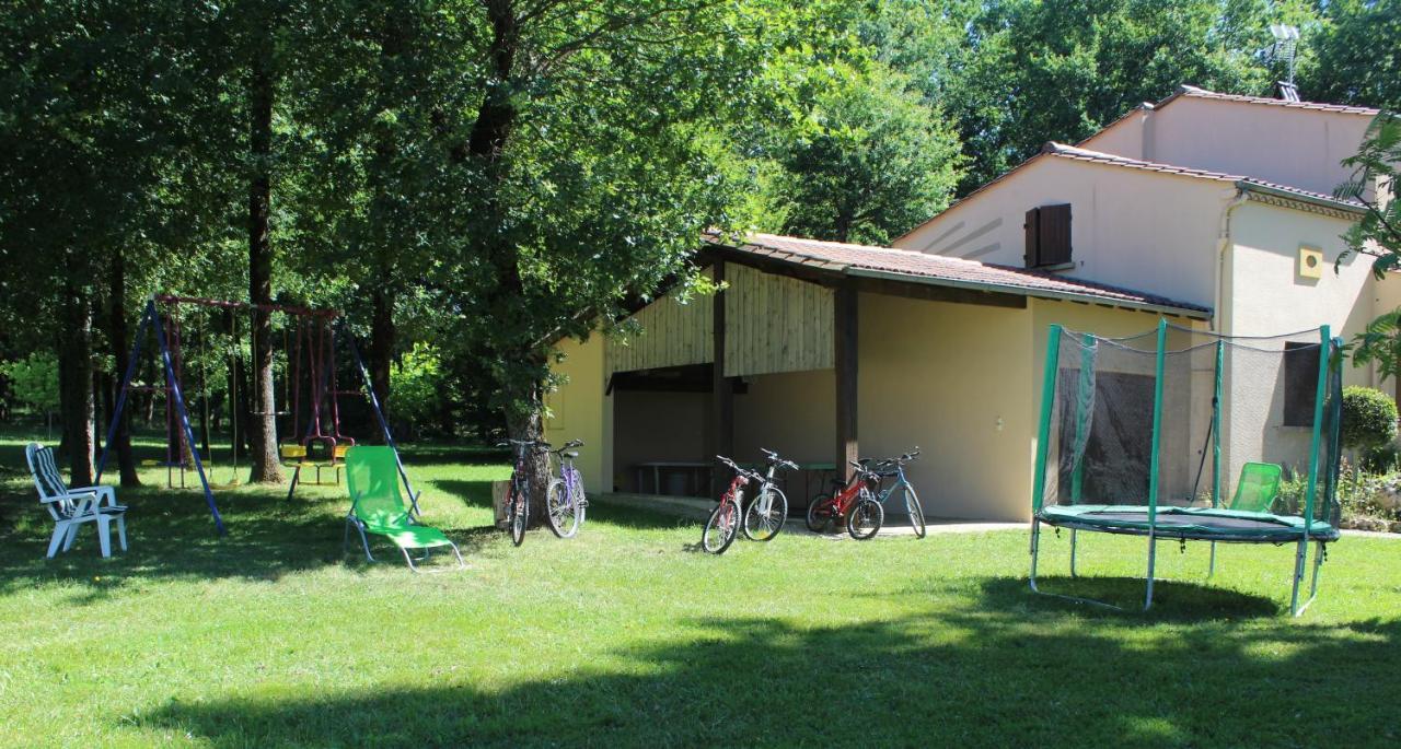Maison de Vacances MACOU 2 Capdrot Exterior foto